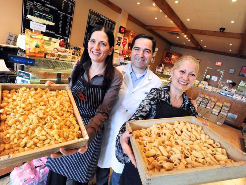 Anthony Petrucci and his two sisters, Lorena Rutigliano (left) and Fil Polce (right)